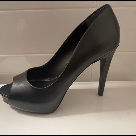 Charles David Fox Peep Toe Pumps - Picture 3 of 5